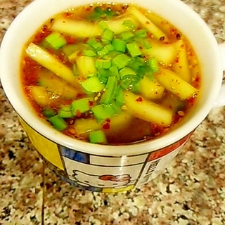 スイカの皮とゴーヤのピリ辛中華春雨スープ